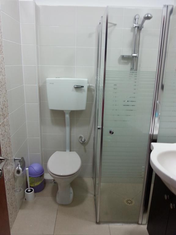 Apartments Petah Tiqwa - Bar Kochva Street Petach Tikva Екстериор снимка